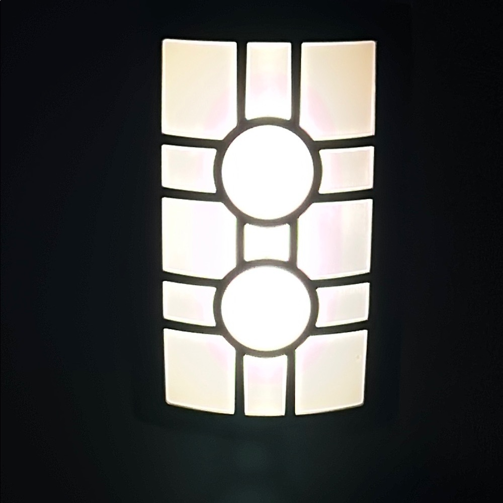 GE CoverLite LED Plug-In Night Light, Dusk to Dawn, Bronze Outlet Cover - Picture 6 of 10